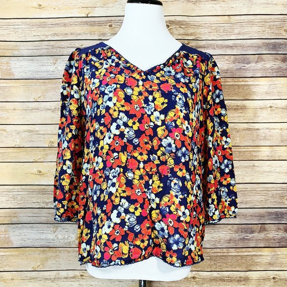 Anthropologie Tops - Anthropologie Porridge Billion Petals Pullover Top